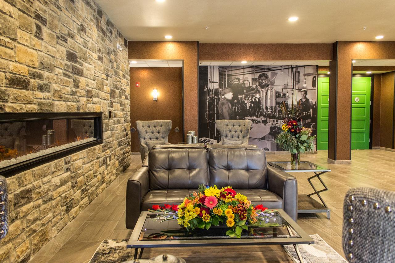 Cobblestone Hotel & Suites - Stevens Point Eksteriør billede